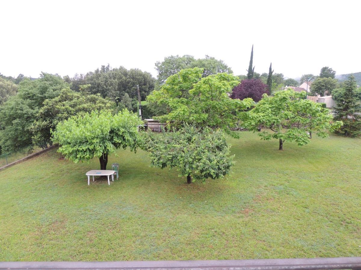 Les Chataigniers Appartement Meuble Saint Sebastien d'Aigrefeuille Exterior foto